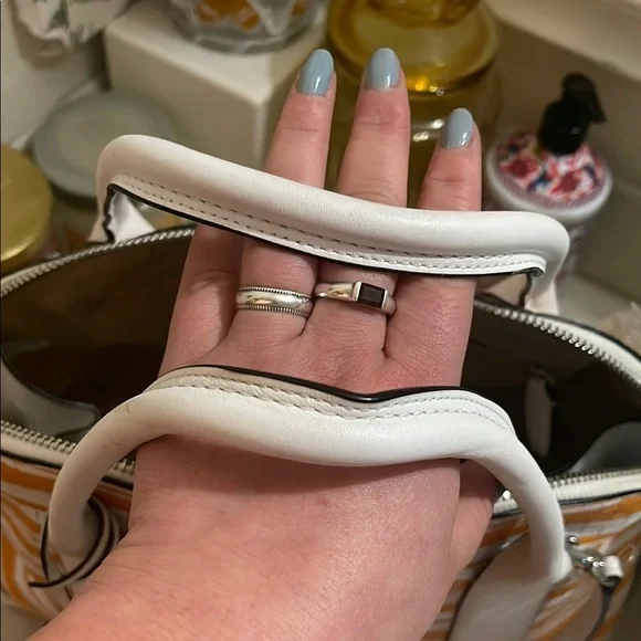 COACH - Bleeker Preston woven embossed satchel Bag- EUC- 31004 - Picture 4 of 12